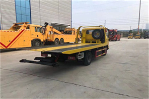 天镇非事故拖车