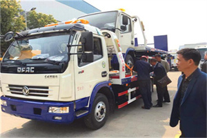天镇汽车道路救援拖车价格